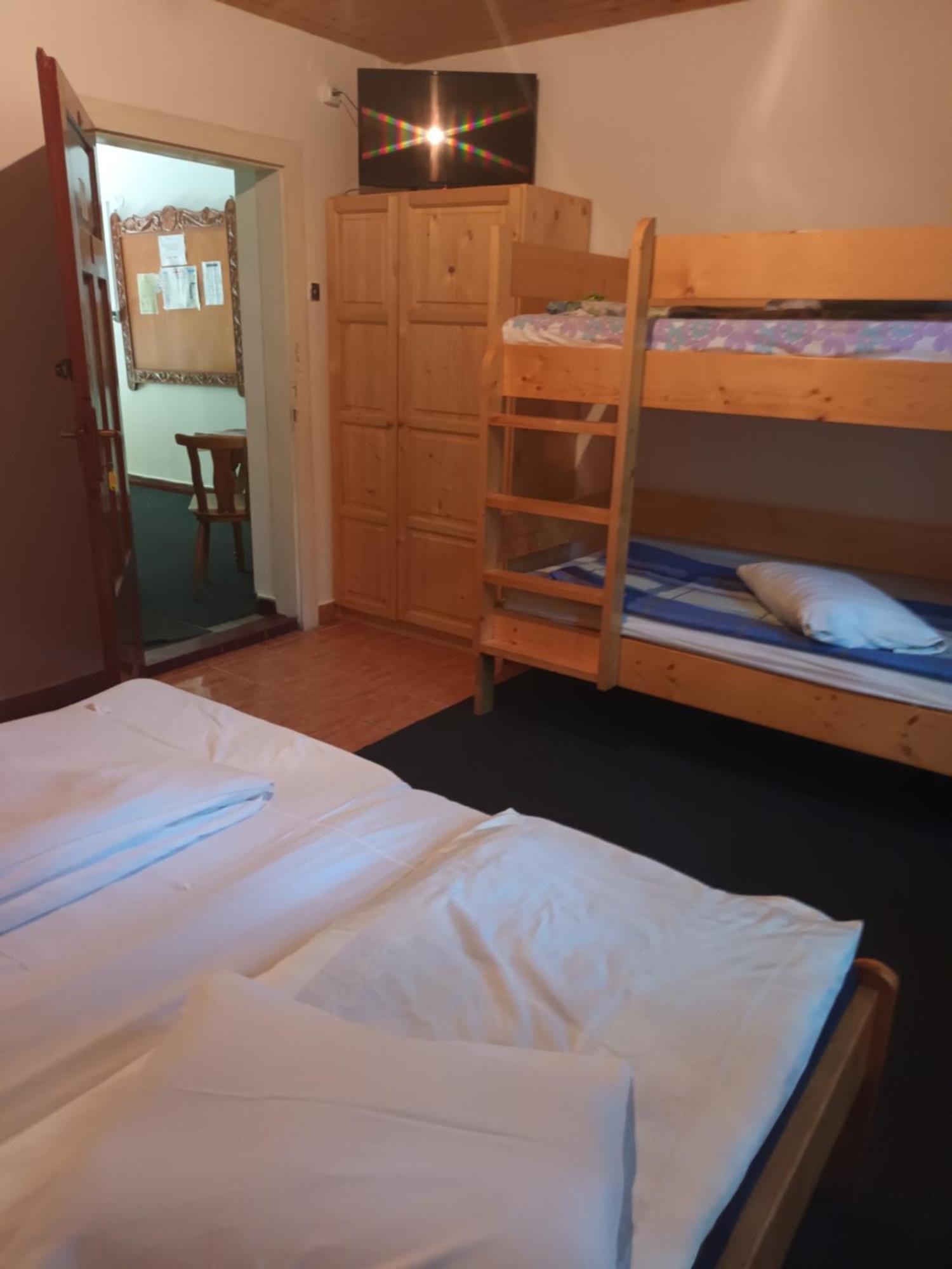 Antonia Hotel ไบเลตุชนาด ภายนอก รูปภาพ